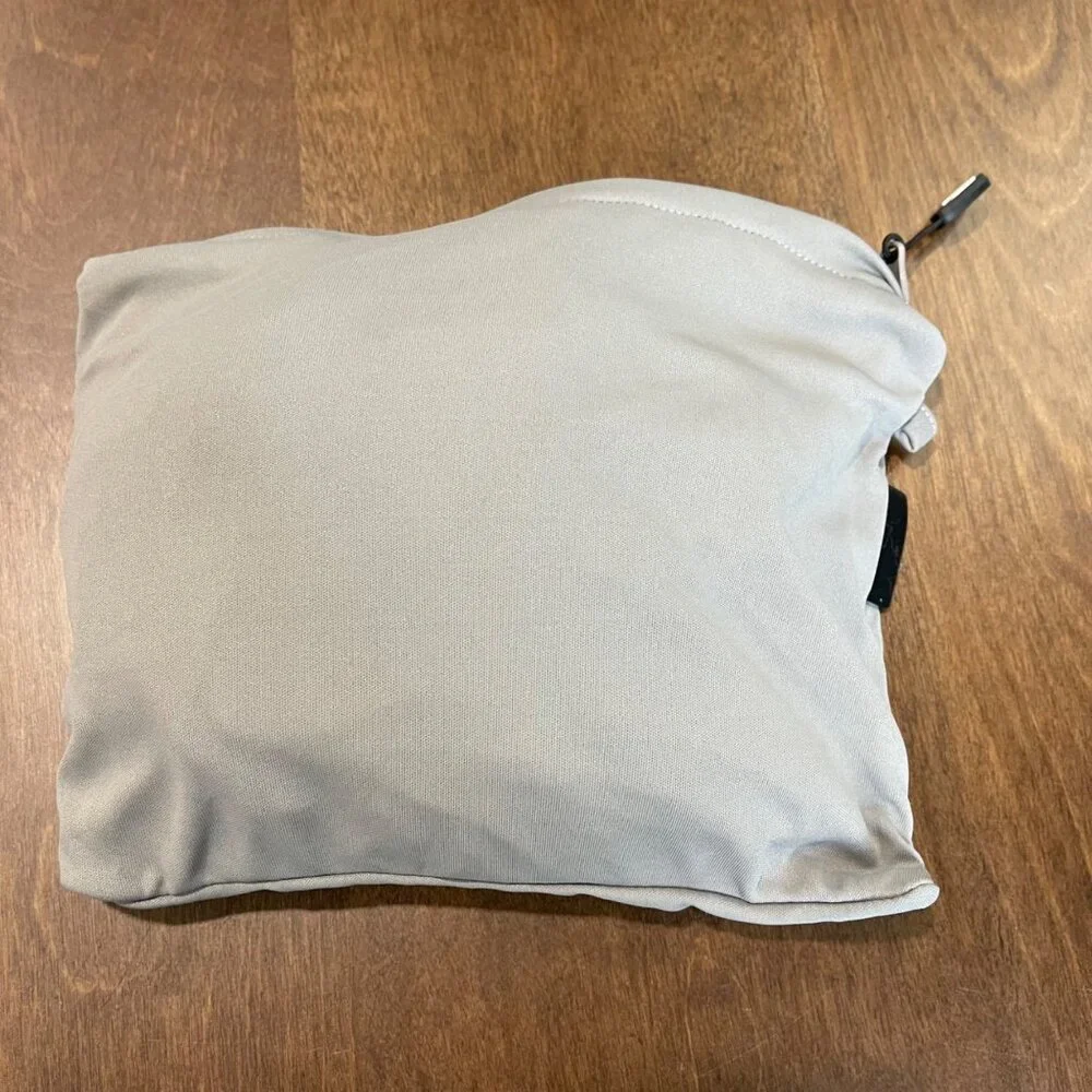 SHOLDIT Ice Silk Convertible Infinity Scarf Pocket, Clutch ONE SIZE‎ Gray Color